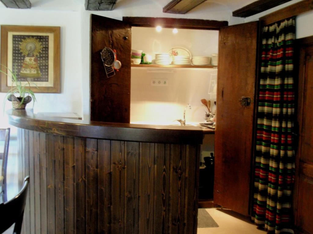 Villarroya de los PinaresCasa Elpatiodelmaestrazgoアパートメント 部屋 写真
